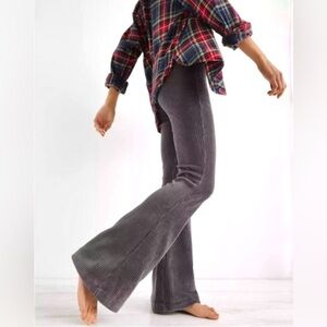 Aerie Groove-On Velour High Waisted Flare stretchy pants w hippy vibe